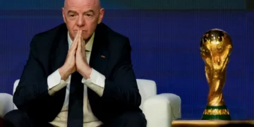 Las grandes ligas de Europa cuestionaron a Infantino y reclamaron una reforma profunda en la FIFA