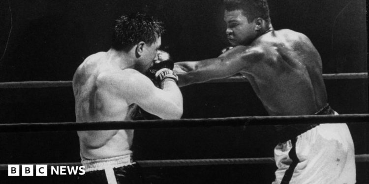 Legendary Canadian boxer George Chuvalo dies aged 89