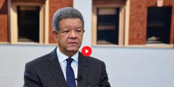 Leonel afirma en NY que FP se posiciona como la alternativa ante la “frustración” de la sociedad dominicana Leonel afirma en NY que FP se posiciona como la alternativa ante la “frustración” de la sociedad dominicana