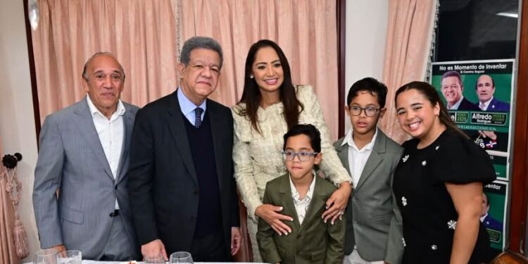 Leonel propone registro automático y gratuito de hijos de dominicanos nacidos en el exterior