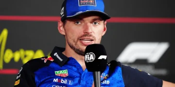 Max Verstappen volvió a cuestionar los motores actuales de la Fórmula 1 y pidió el regreso de los V8