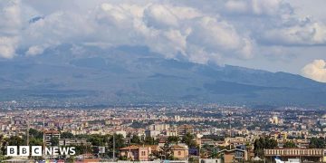 Mount Etna volcanic ash stops flights at Sicily's Catania airport