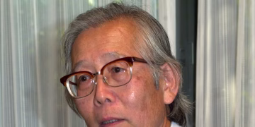 Muere a los 90 años el científico japonés Shirakawa, coganador del Premio Nobel de Química 2000 Muere a los 90 años el científico japonés Shirakawa, coganador del Premio Nobel de Química 2000