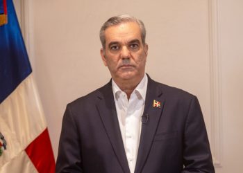 Presidente Abinader advierte sanciones de hasta 30 años de prisión a quienes afecten parques nacionales