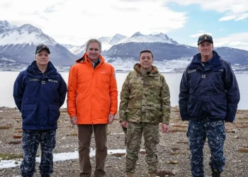 Quirno y Presti visitaron el predio donde se construirá la Base Naval Integrada en Ushuaia