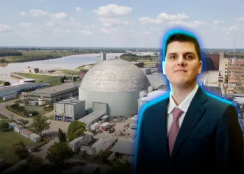 Ramos Napoli explicó el nuevo modelo para el RA-10 y un desarrollo nuclear con capital privado