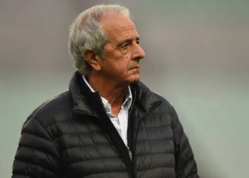 Rodolfo D'Onofrio respaldó el regreso de River a la AFA y cuestionó el torneo de 30 equipos y el arbitraje