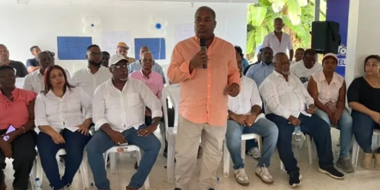 Tony Peña Guaba asegura que su candidatura se demuestra “en las calles” Tony Peña Guaba asegura que su candidatura se demuestra “en las calles”