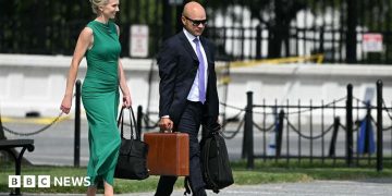Trump gave $45,000 cash gifts to Natalie Harp and two other aides, public records show