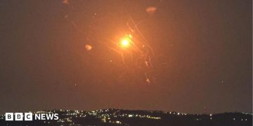 US strikes Iranian oil tankers as Tehran targets American base in Jordan US strikes Iranian oil tankers as Tehran targets American base in Jordan