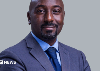 Uganda's King Oyo death: Royal family rejects UBC presenter Edward Rukidi Kijanangoma as the new monarch