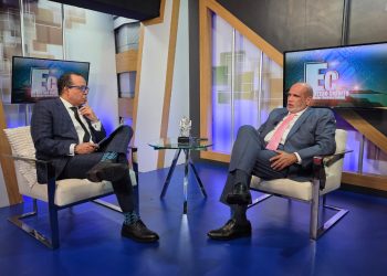 Van Elder Espinal: “PRM entrampado con los datos macros; Desmantela los programas sociales y se viola la constitución”