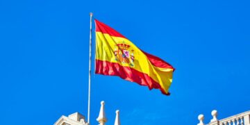 Elecciones España: los dominicanos votan más a la izquierda