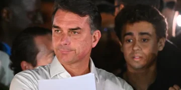 Flávio Bolsonaro pedirá la anulación de las elecciones