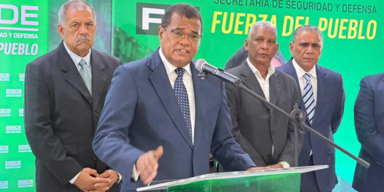 Fuerza del Pueblo advierte desvío de municiones hacia bandas haitianas “vulnera los cimientos mismos del Estado” Fuerza del Pueblo advierte desvío de municiones hacia bandas haitianas “vulnera los cimientos mismos del Estado”