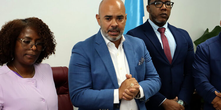 Hospital Darío Contreras anuncia restablecimiento del servicio de tomografía y adquisición de nuevo equipo de 128 cortes