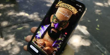 Las redes sociales abren un escenario para la política en Colombia