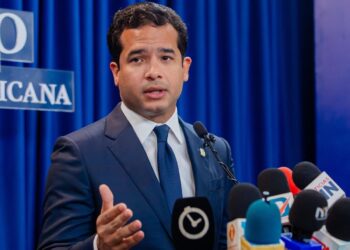 Omar acusa al Gobierno de aplicar una reforma fiscal