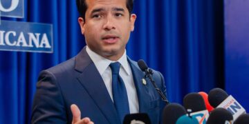 Omar acusa al Gobierno de aplicar una reforma fiscal