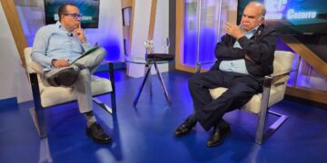 Pelegrín Castillo: “Advierto de planes de unir RD-Haití; podríamos perder el país; llama a élites RD dejar cobardía”