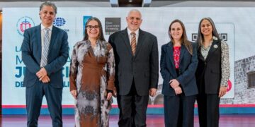 Poder Judicial lidera la apertura institucional en el lanzamiento...