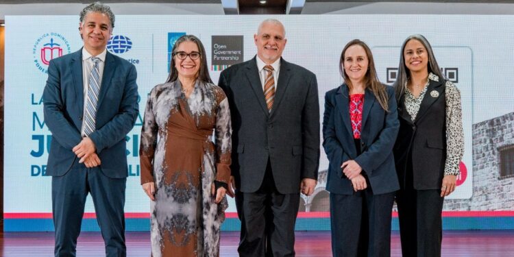 Poder Judicial lidera la apertura institucional en el lanzamiento...
