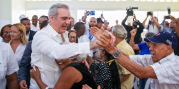 Presidente Abinader encabezará el lanzamiento del programa “El Presidente en el Barrio”, inaugurará obras, entregará títulos de propiedad, apartamentos