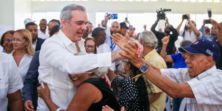 Presidente Abinader encabezará el lanzamiento del programa “El Presidente en el Barrio”, inaugurará obras, entregará títulos de propiedad, apartamentos