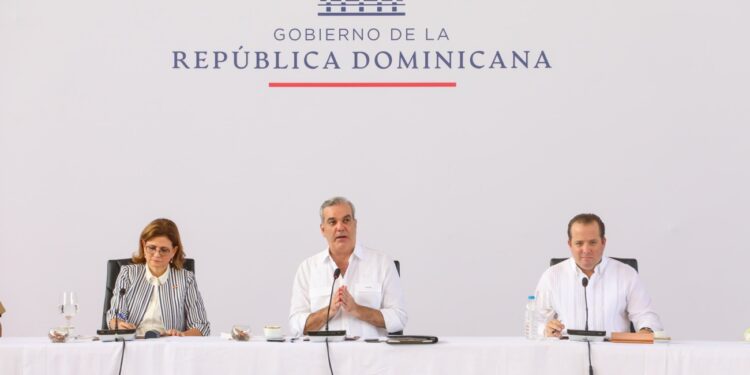 Presidente Abinader encabezará este domingo Consejo de Ministros y Directores en la provincia San José de Ocoa Presidente Abinader encabezará este domingo Consejo de Ministros y Directores en la provincia San José de Ocoa