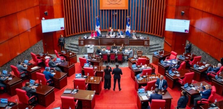 Senado aprueba cambios al Código Penal y fija entrada en vigor para noviembre de 2028