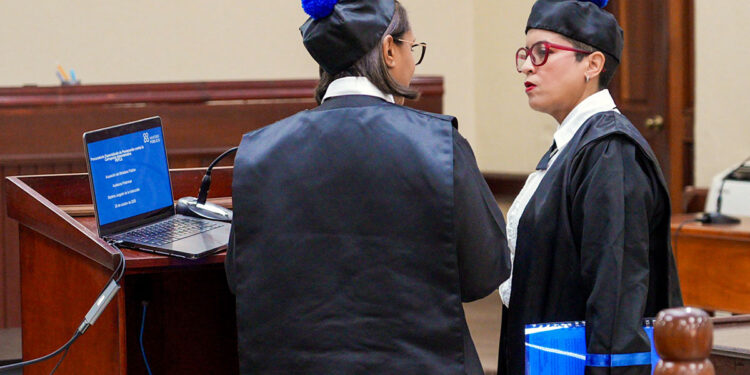 Tribunal separa a Elías Caamaño Pérez de expediente contra red de sobornos Tribunal separa a Elías Caamaño Pérez de expediente contra red de sobornos