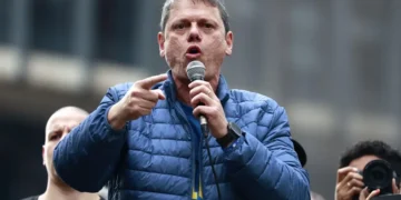 Un aliado de Bolsonaro es reelegido como gobernador Un aliado de Bolsonaro es reelegido como gobernador