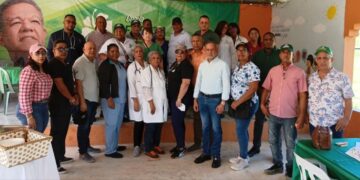 (VIDEO) Fuerza del Pueblo lleva jornada médica a El Batey, Las Zanjas, con especialistas y medicamentos gratis