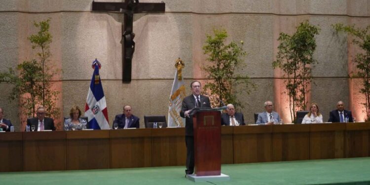 Valdez Albizu anuncia que la economía dominicana creció 5.6 % interanual en septiembre 2026