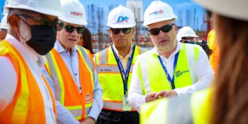 Video- Comisión Aeroportuaria presenta veedores que supervisarán Plan de Inversión de AERODOM en el AILA
